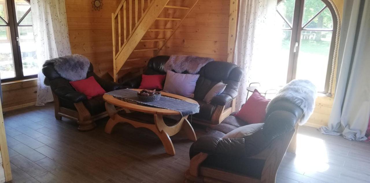 Woodorf Drewnem Uslane - Domki Z Bala Nad Rzeka Slupia Wsrod Pol I Lasow Z Chata Grillowa, Ogniskiem I Placami Zabaw Dla Dzieci Ustka Exteriér fotografie